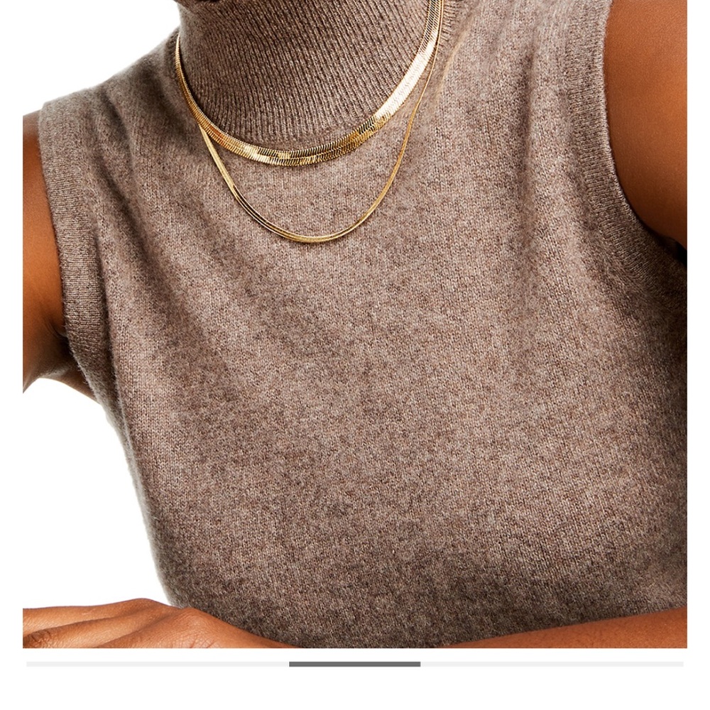 🤗AQUA GOLD CHAINS🛍️